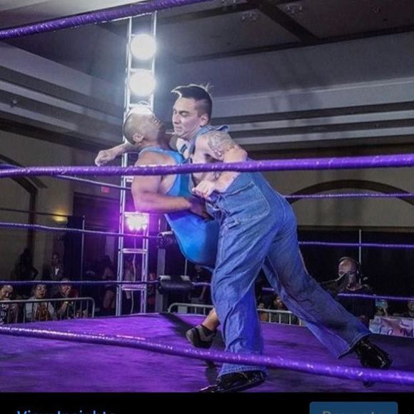 Meet your Posher, Andrew - Picture 1 of 1